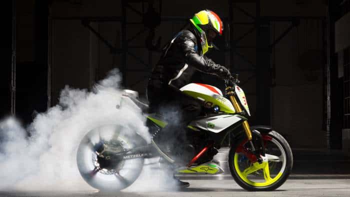 High-Octane Motorcycle Burnout — desktop wallpaper